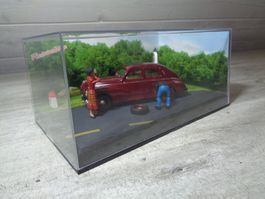 Altaya 1:43 Diorama Classic Car Peugeot 203