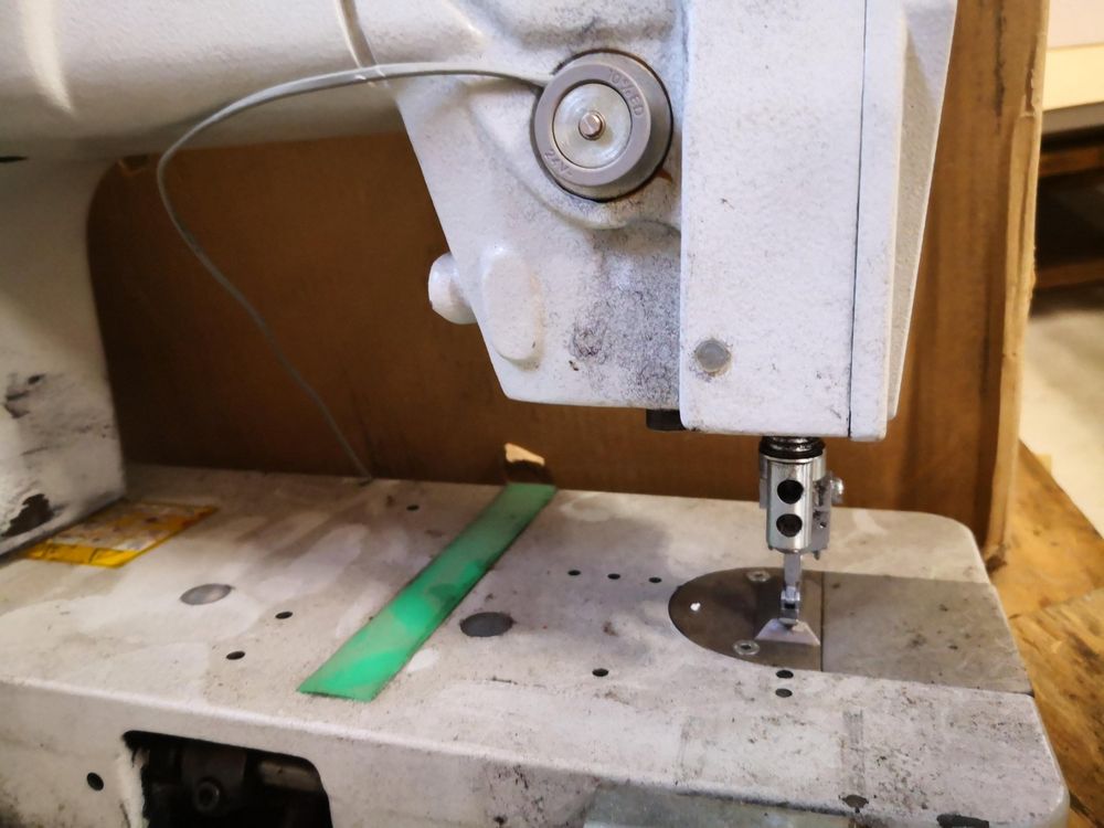 Präziser Externer Nadelstopp Positionierer Für Industrienähmaschinen – Silber Metall Für Bürstenlose Synchronmotoren