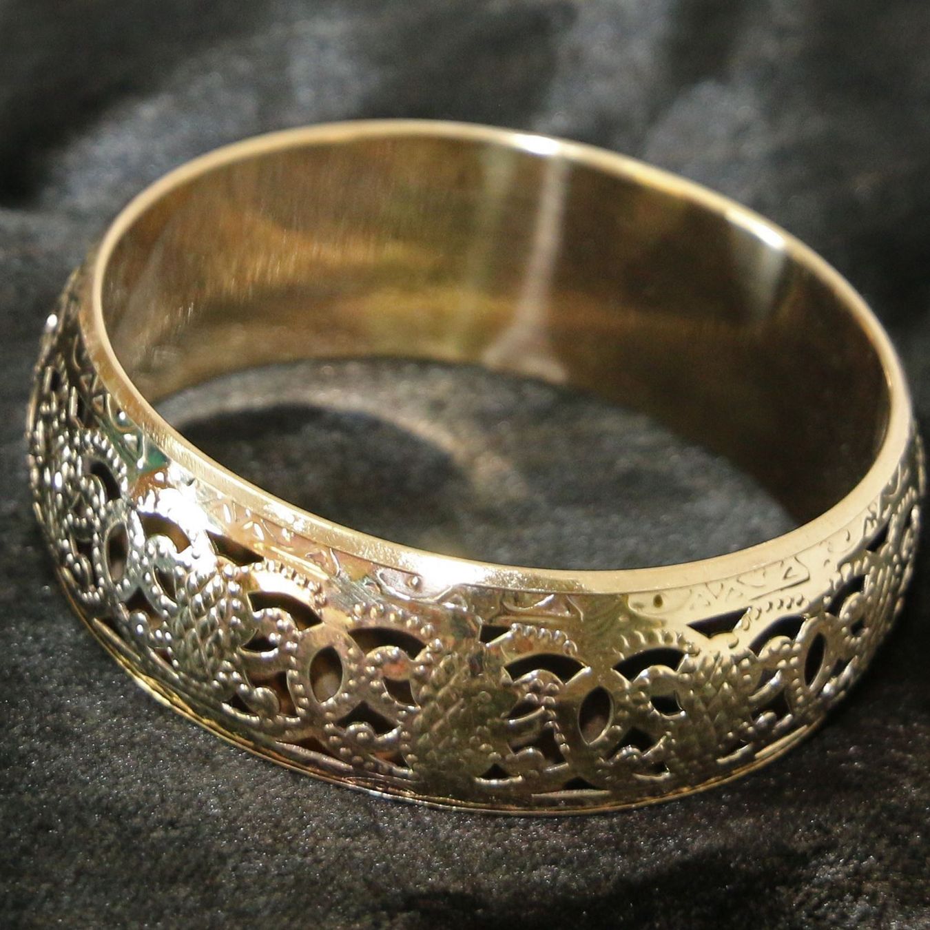 Bracciali & Braccialetti: Armreif Bangle 2,5cm Messing Celtic gold Indien – Nuovo e nell'imballaggio originale da Bad Salzdetfurth venduto da Weltenbummler-Shop 3