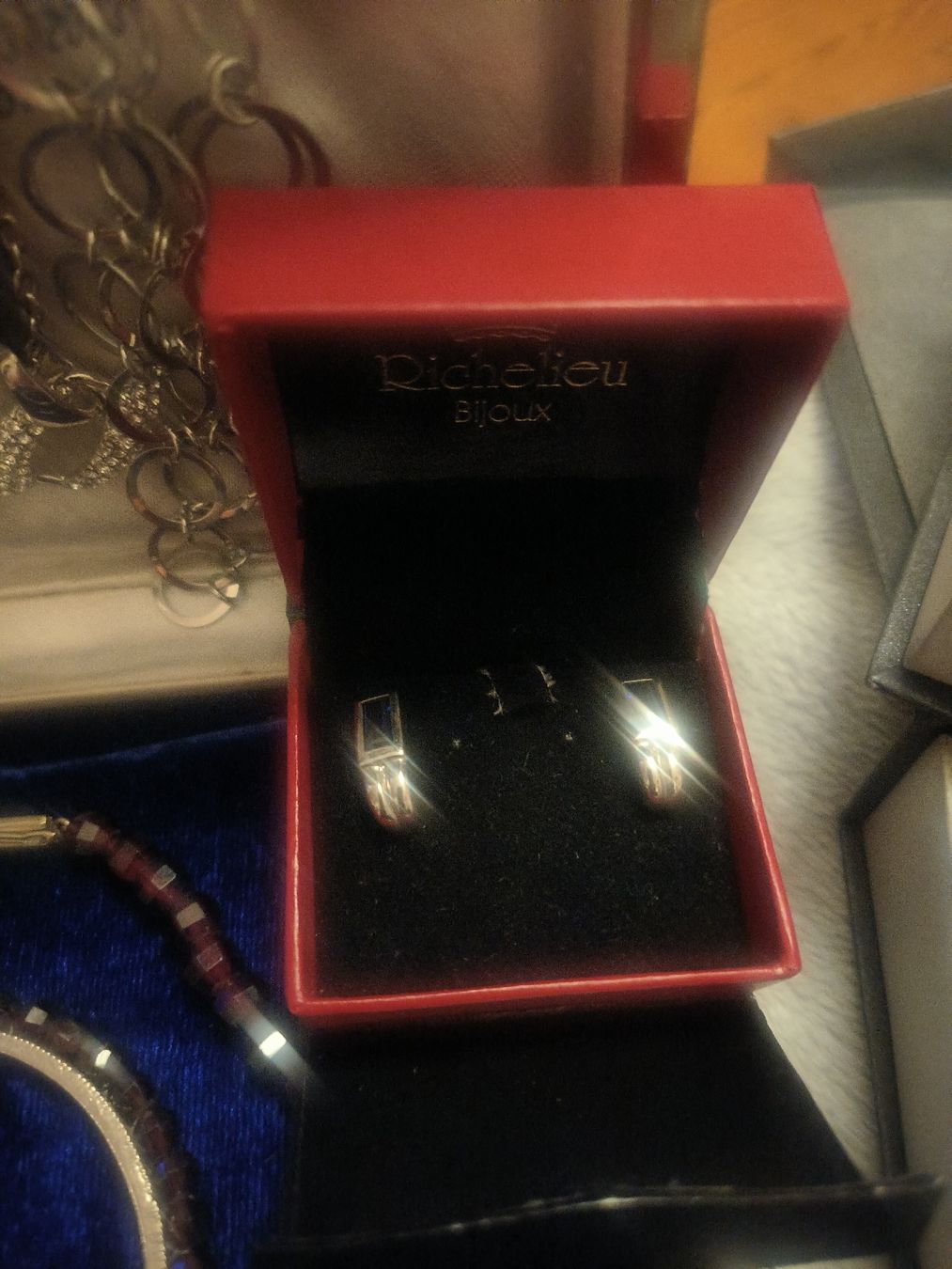 Sonstiger Schmuck: gros lot bijoux diverses – Gebraucht aus Pampigny von Nathbn 3
