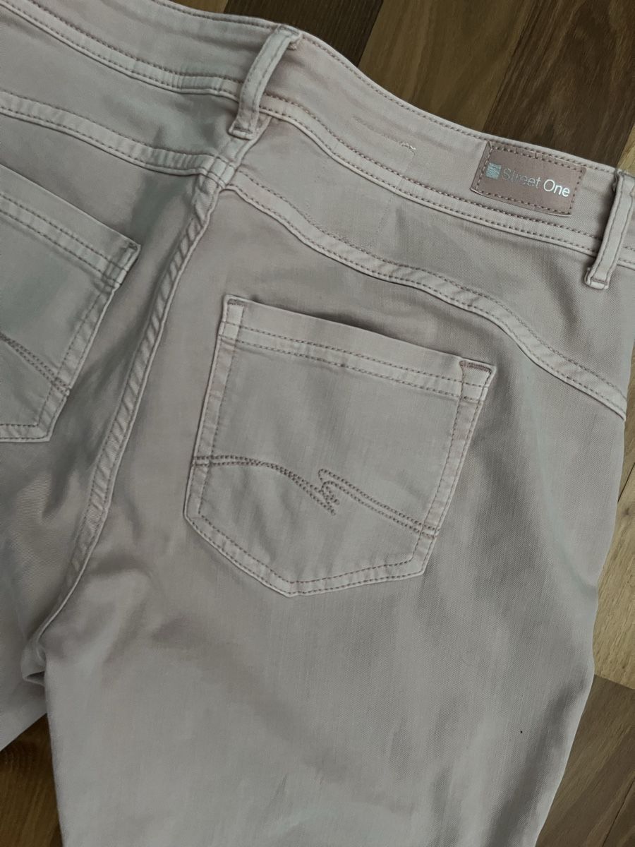 Jeans: Street One Chinohose hellrosa, Gr. 30/32 – Nuovo (secondo la descrizione) da Zürich venduto da tsunrise122 4