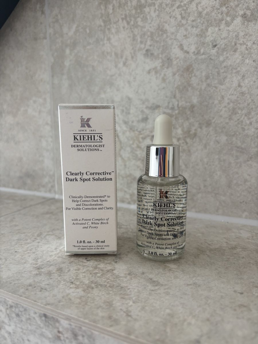 Kiehls Cura del viso: Kiehl's Clearly Corrective Dark Spot Solution, 30ml (neu) – Nuovo e nell'imballaggio originale da Augst BL venduto da fine-art