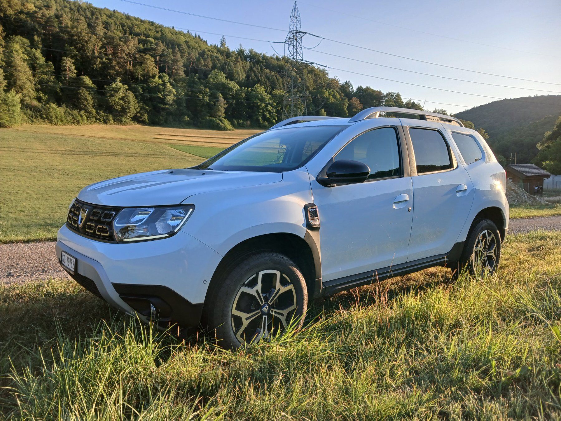 Dacia Autos: Dacia Duster weiss 4x4 53'000km – Gebraucht aus Brienz BE von Schild78 2