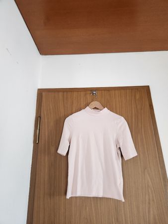 T-shirt col montant  taille M
