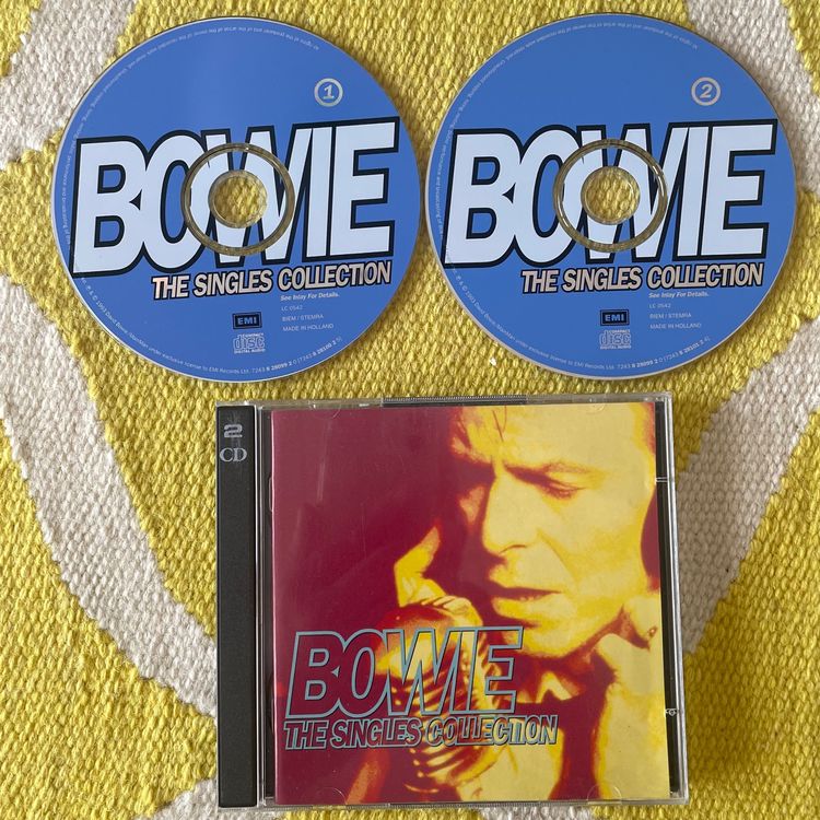 DAVID BOWIE-2CD THE SINGLES COLLECTION (Gebraucht) in Rorschacherberg ...