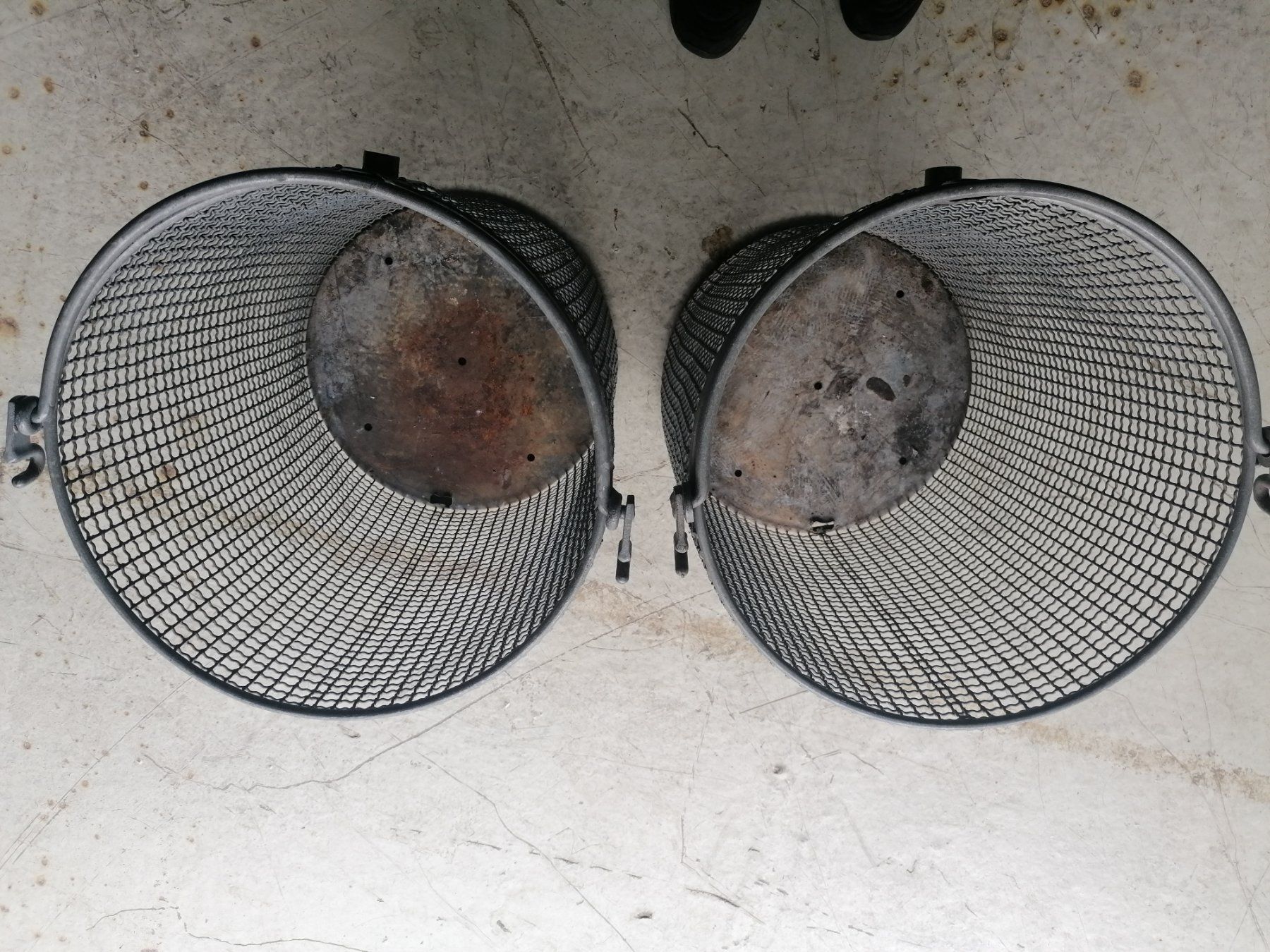 Poubelles: Abfallkörbe – Défectueux à Unterengstringen par Fachmann8103 2