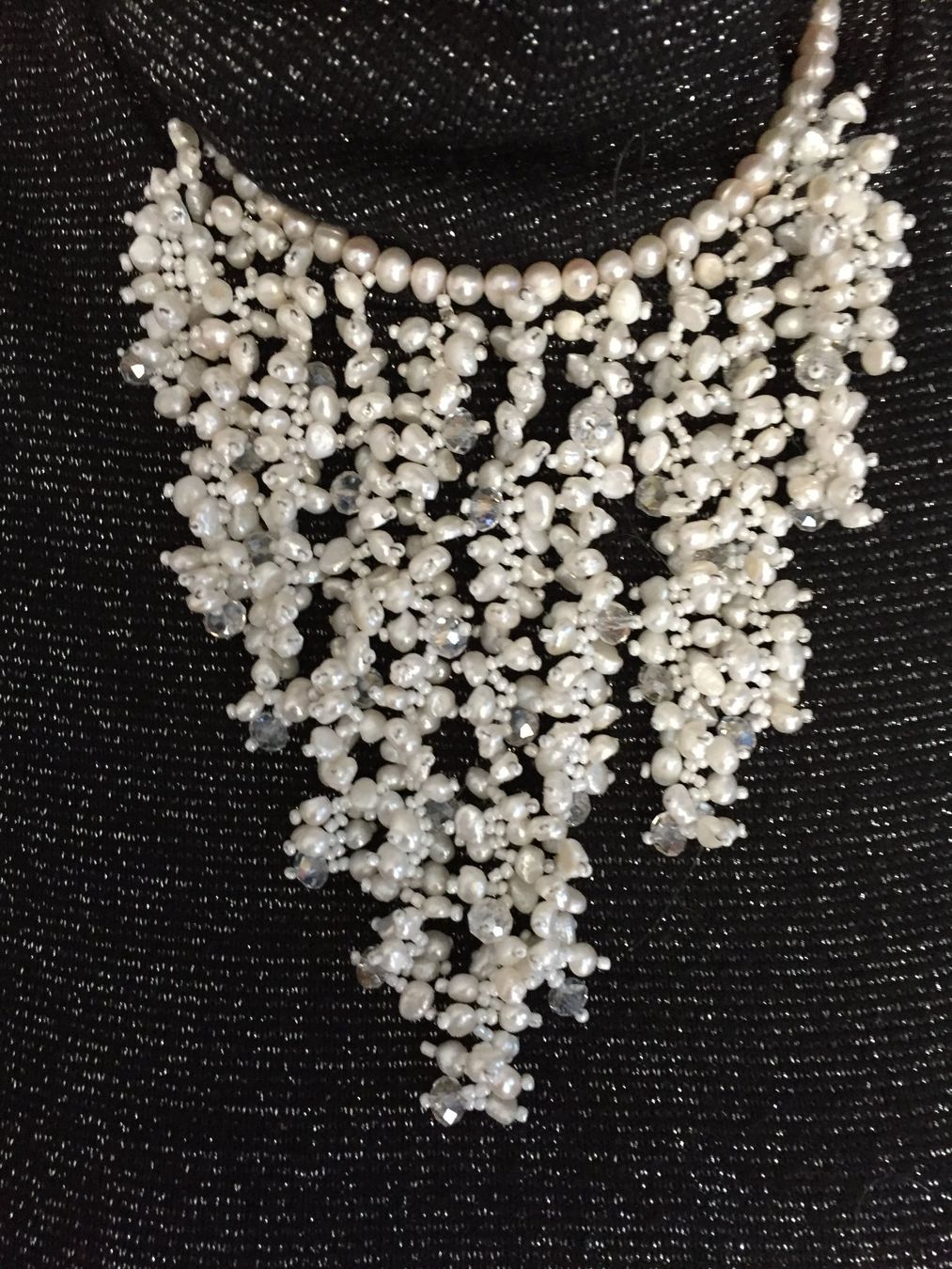 Catenine: Perlen-Collier mit Glitzersteinen – Usato da Elsau venduto da herbybay