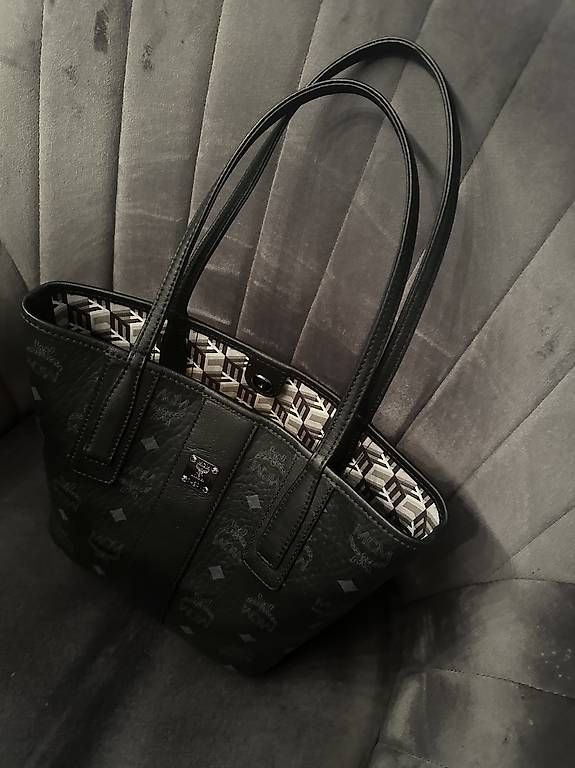 Mcm Taschen für Damen: MCM Shopper Tasche – Neu (gemäss Beschreibung) aus Volketswil von jur_6fqm 1