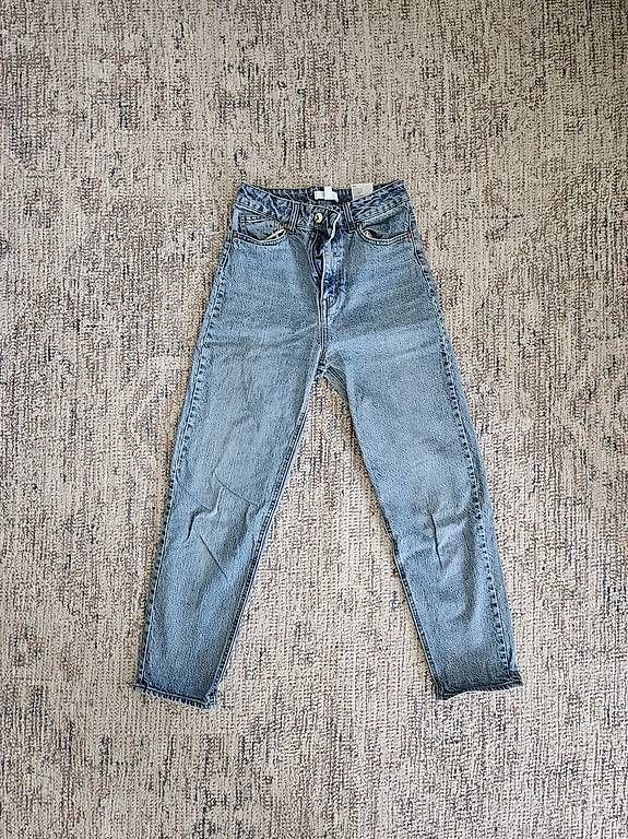 H&M Jeans: Jeanshosen Gr. 34 – Usato da Basel venduto da lar_7c62 1
