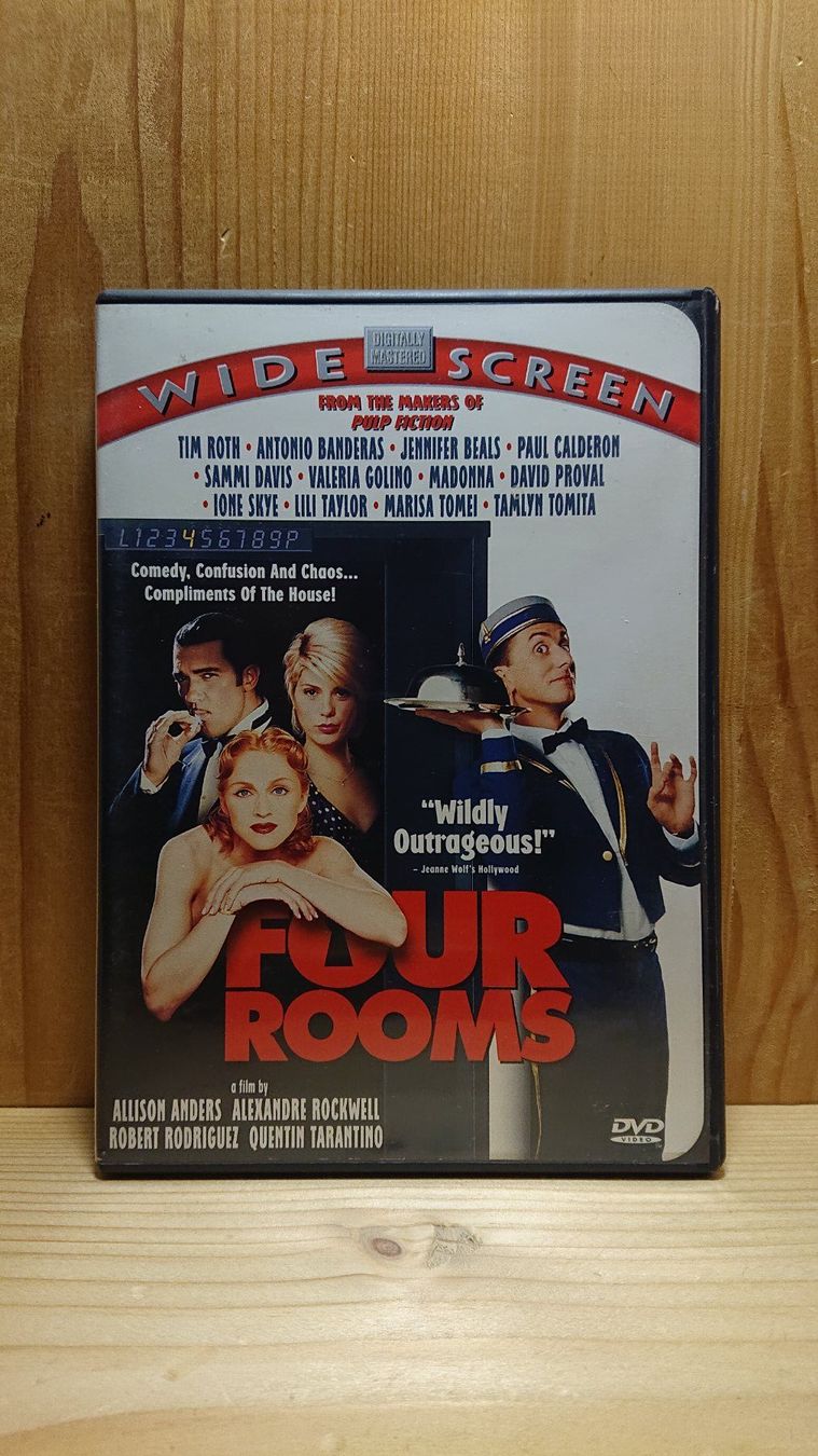 Tutti i DVDs: FOUR ROOMS DVD Englische Version – Usato da Wilderswil venduto da Exebub
