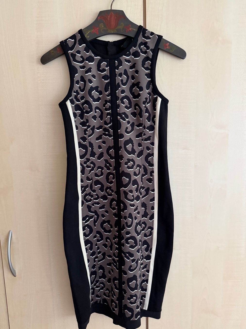 Robes: Kleid – D'occasion à St.Gallen par luette