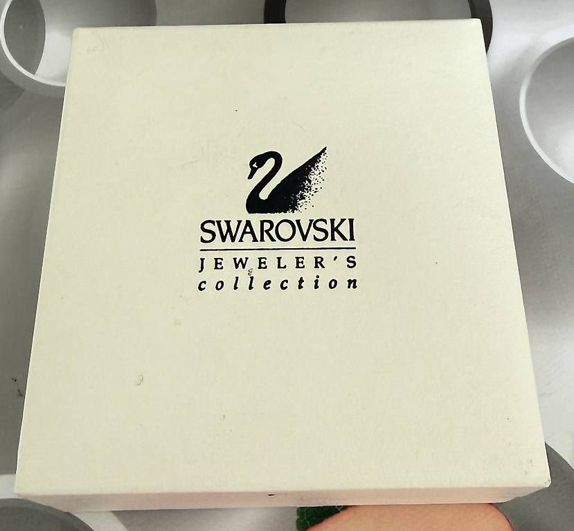 Spille & Fermagli: Spilla Swarovski  – Usato da Biasca venduto da dan_96w9 1