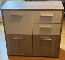  Commode en état irréprochable comme neuf 
