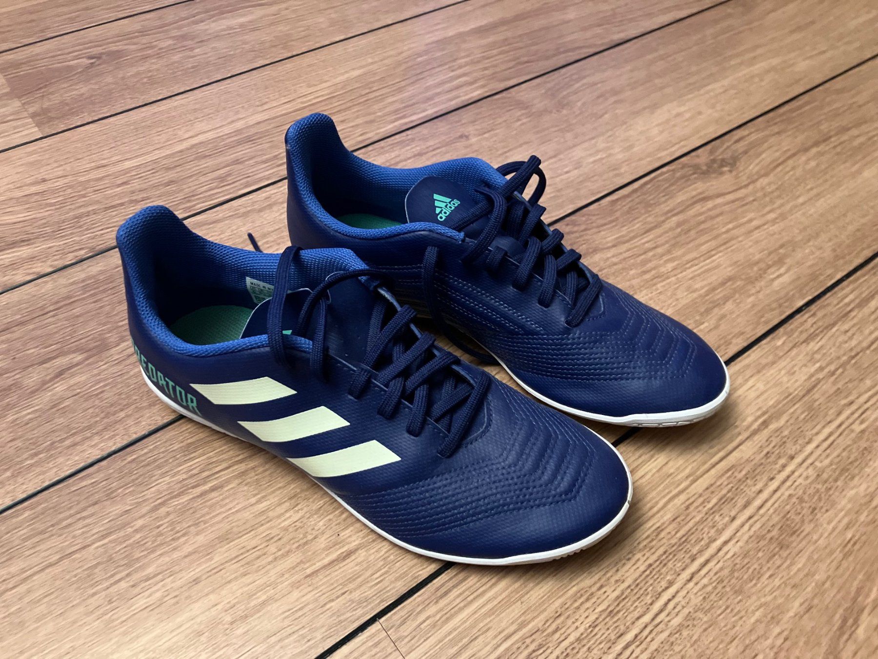 Adidas Scarpe da uomo: adidas predator indoor – Usato da Fontenais venduto da Vava68