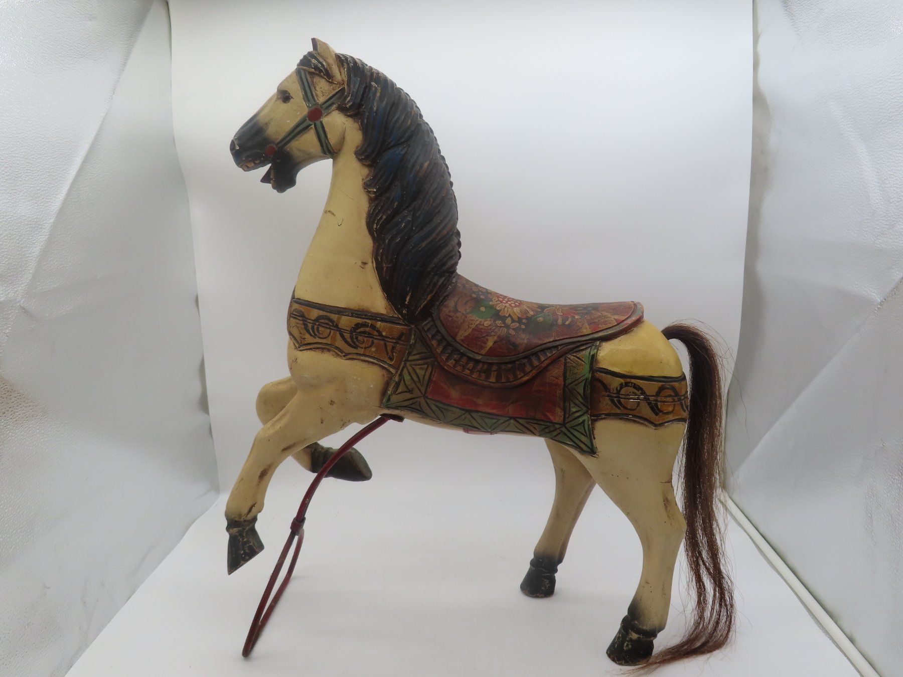 Tutte le decorazioni: Antikes Karussellpferd – Usato da Reinach BL venduto da WBZ-Flohmarkt 6