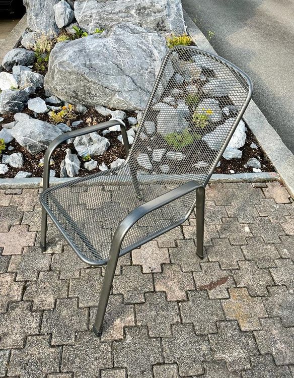 4 robuste Gartenstühle mit Sitzpolstern, Marke MWH Kaufen auf Ricardo