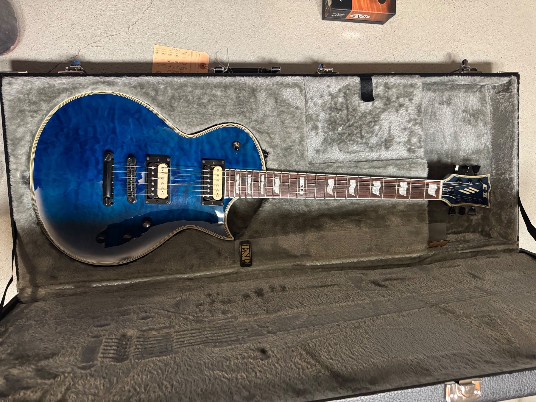 Musikinstrumente: ESP Eclipse E2 Blue – Gebraucht aus Pfäffikon ZH von MM8619 1