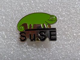 Ansteckpin 244: Suse