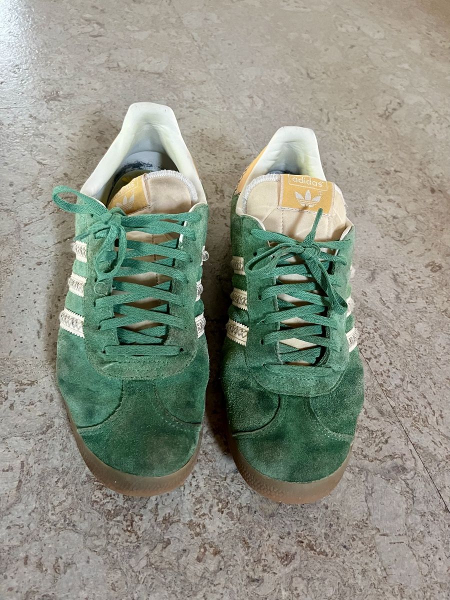 Adidas Scarpe da uomo: Adidas Gazelle Grösse 44 – Usato da Münchenbuchsee venduto da salty 4