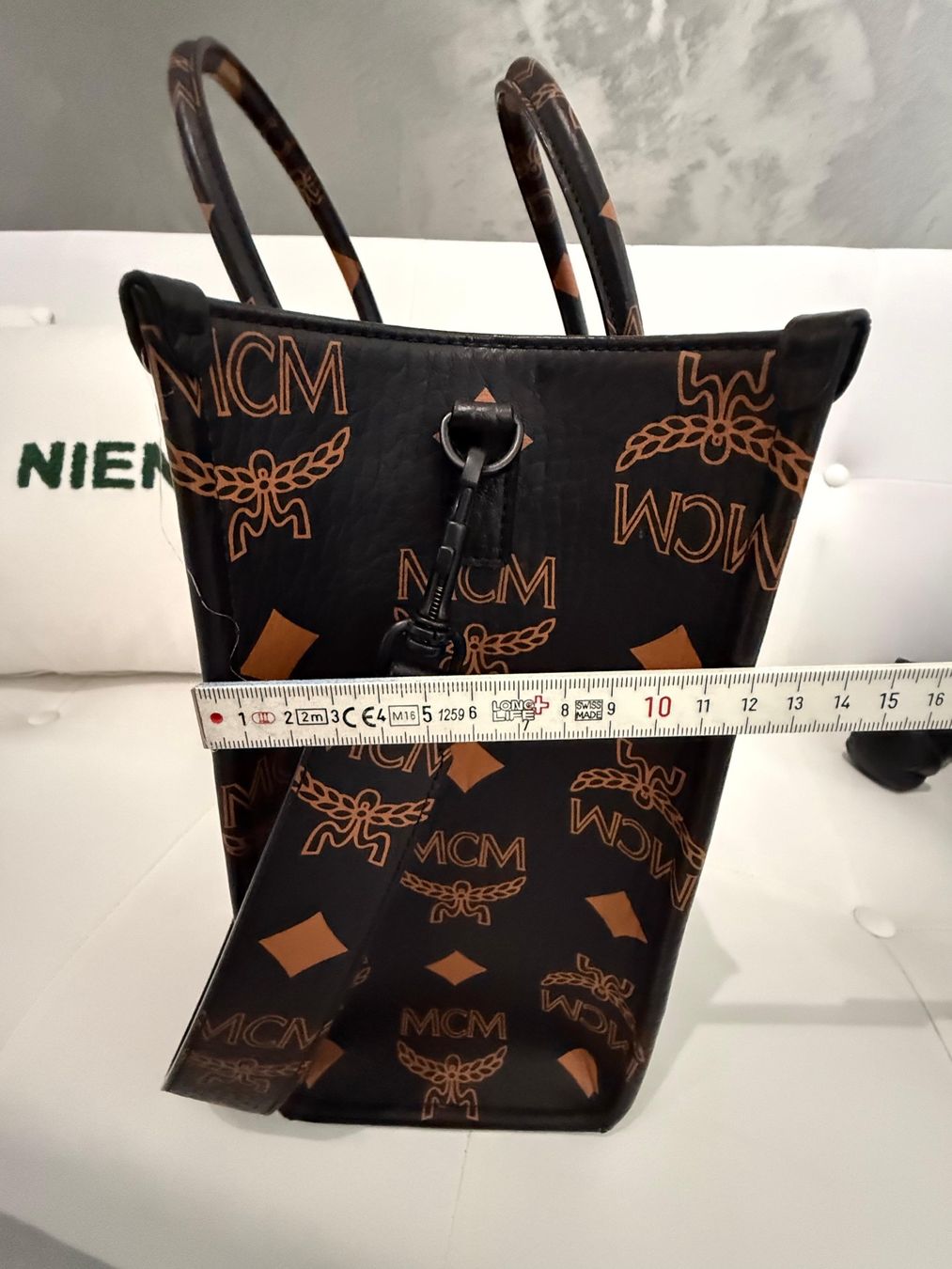 Mcm Borse da donna: MCM Shopper Tasche in Schwarz mit Pochette – Nuovo (secondo la descrizione) da Neuenegg venduto da kar_smg9 6
