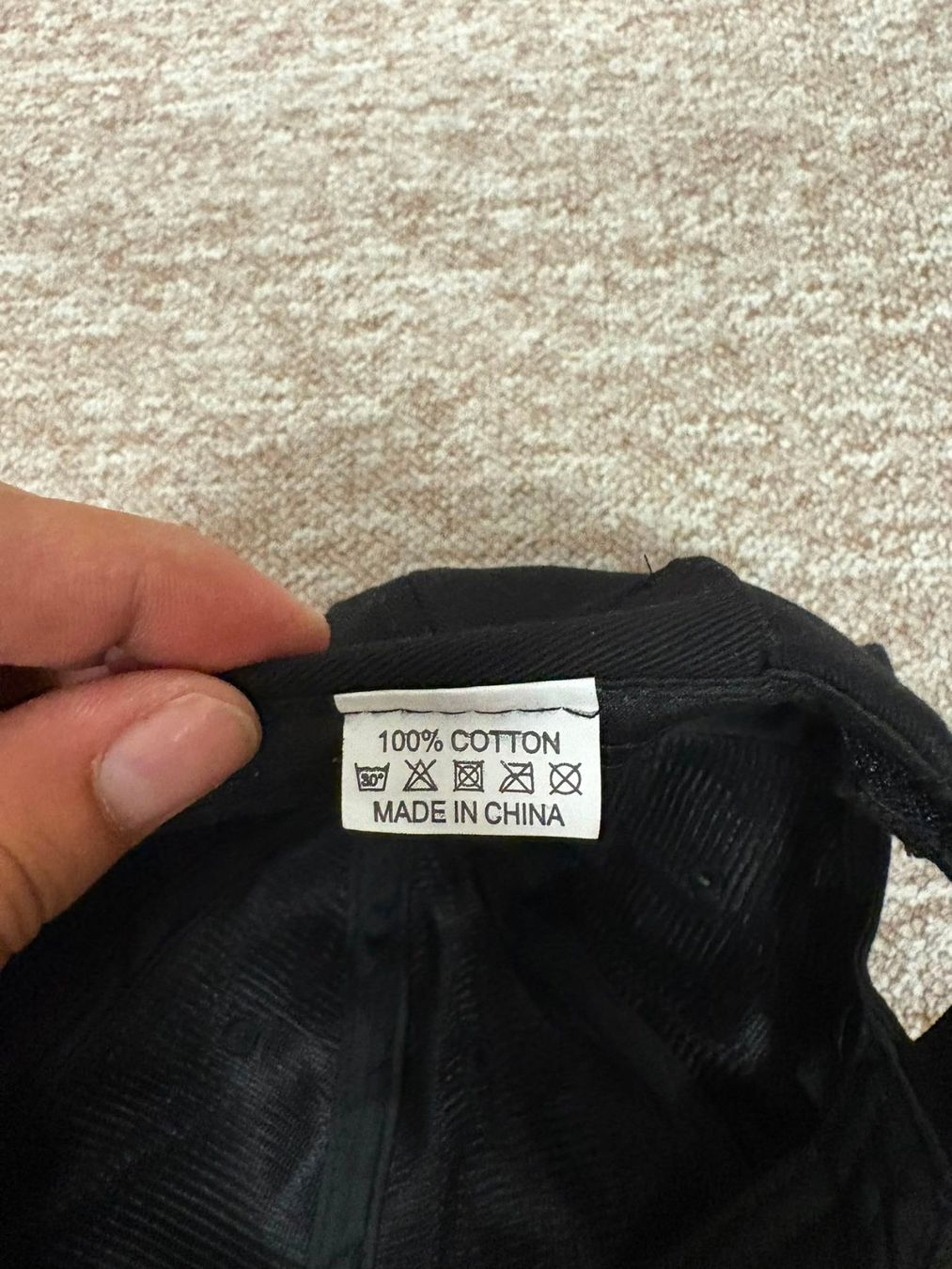 Hüte, Mützen & Caps: Docker Cap / Beanie – Gebraucht aus Adliswil von thiago1995 2