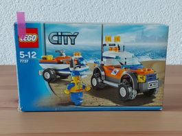 LEGO City Sauveteur en mer (7737)