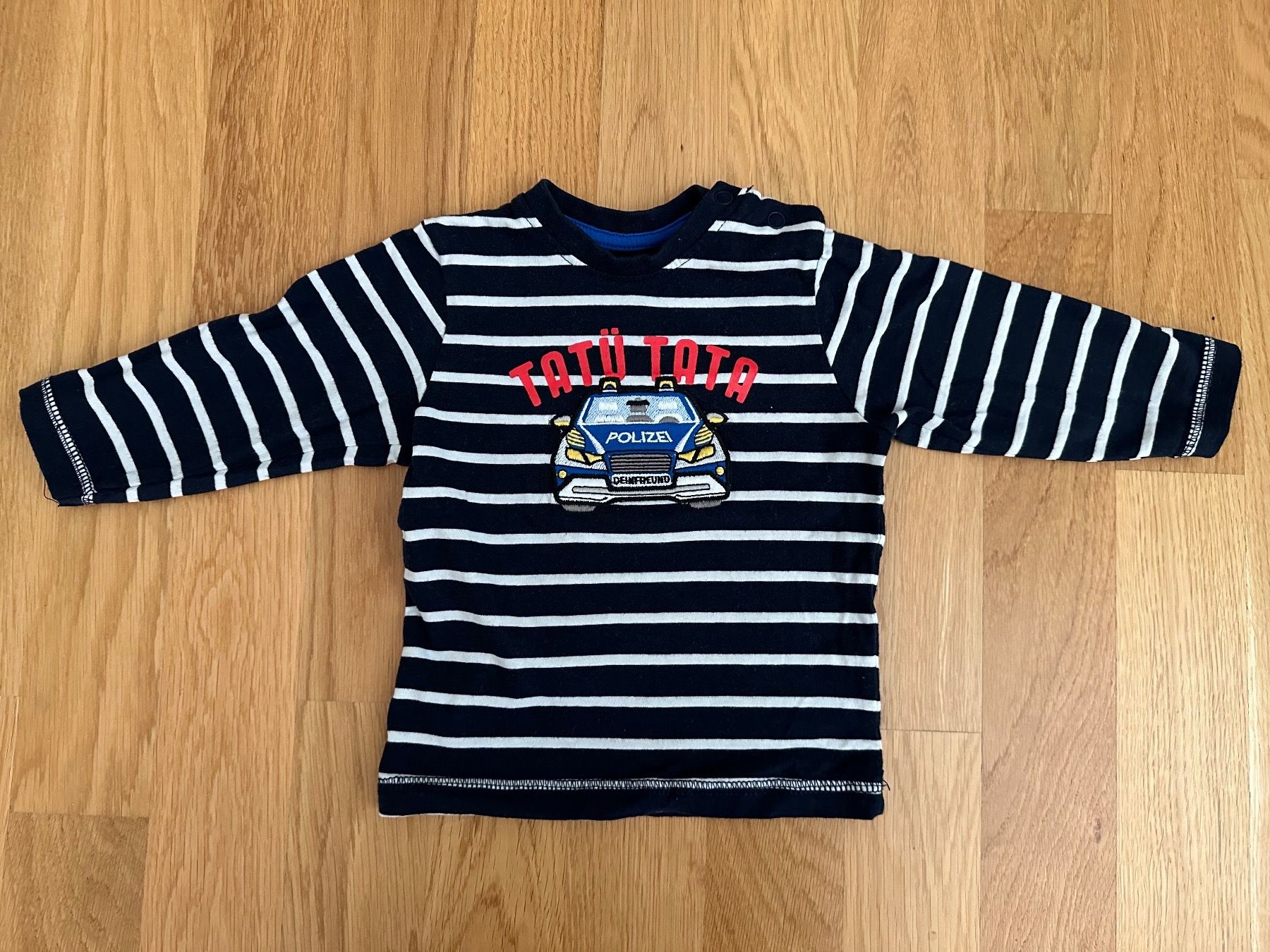 Camicie, Top & T-shirt: Langarm T-Shirt Auto Gr. 74 – Nuovo (secondo la descrizione) da Unterägeri venduto da StefanGekko
