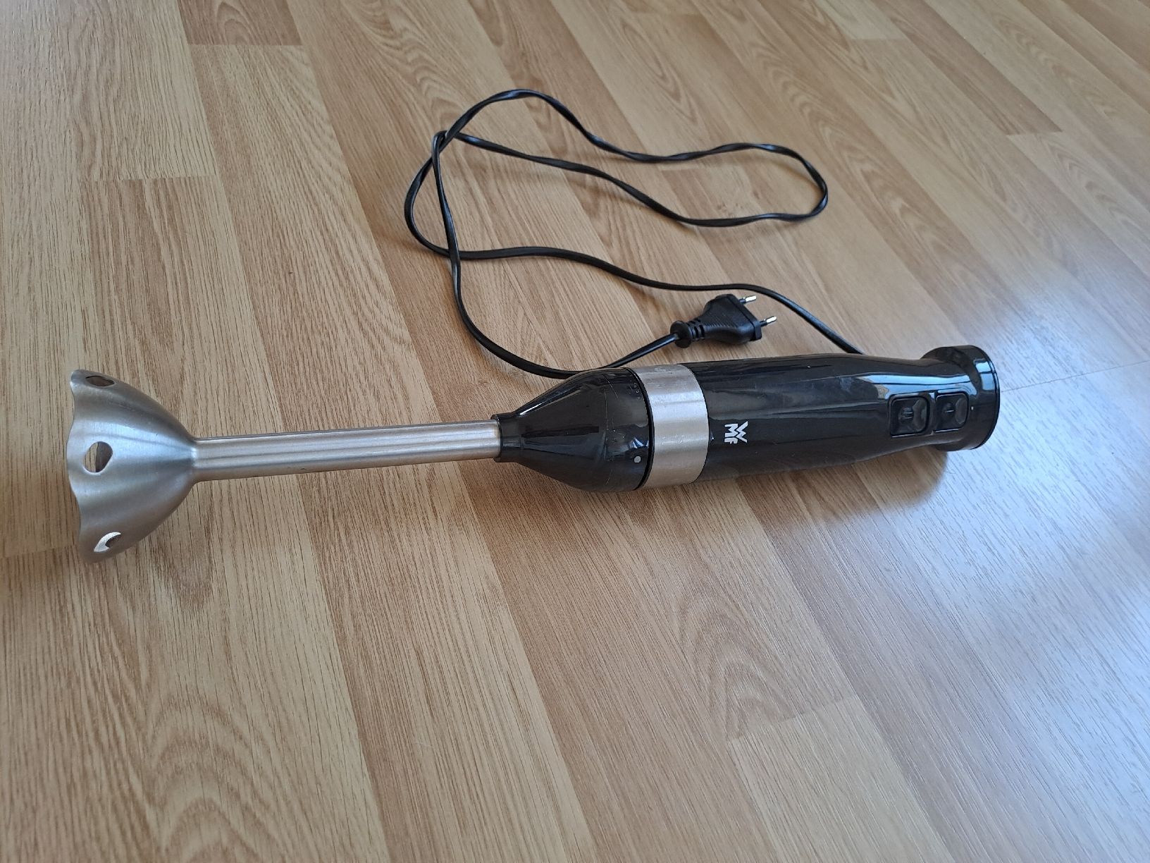 WMF Elettrodomestici da cucina: WMF Stabmixer Edelstahl 400W – Difettoso da Basel venduto da suberi_Sach