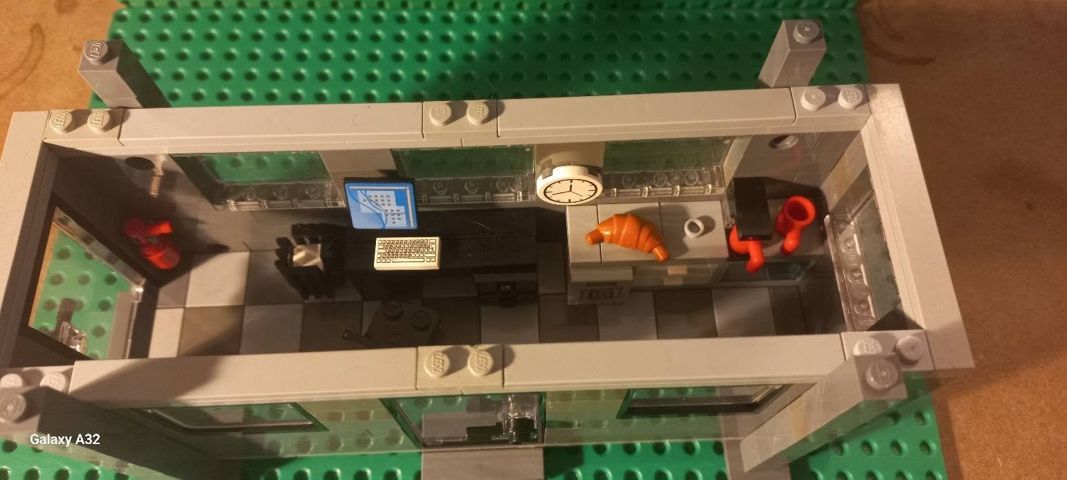 Lego Giocattoli: Le container du chantier Lego – Usato da La tour de treme venduto da Legocreation82 3