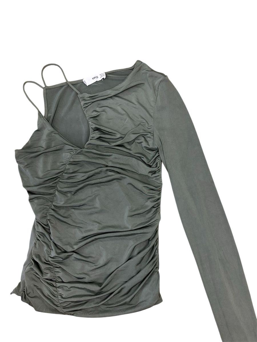 Mango Top: Top – Usato da Buochs venduto da zukkias