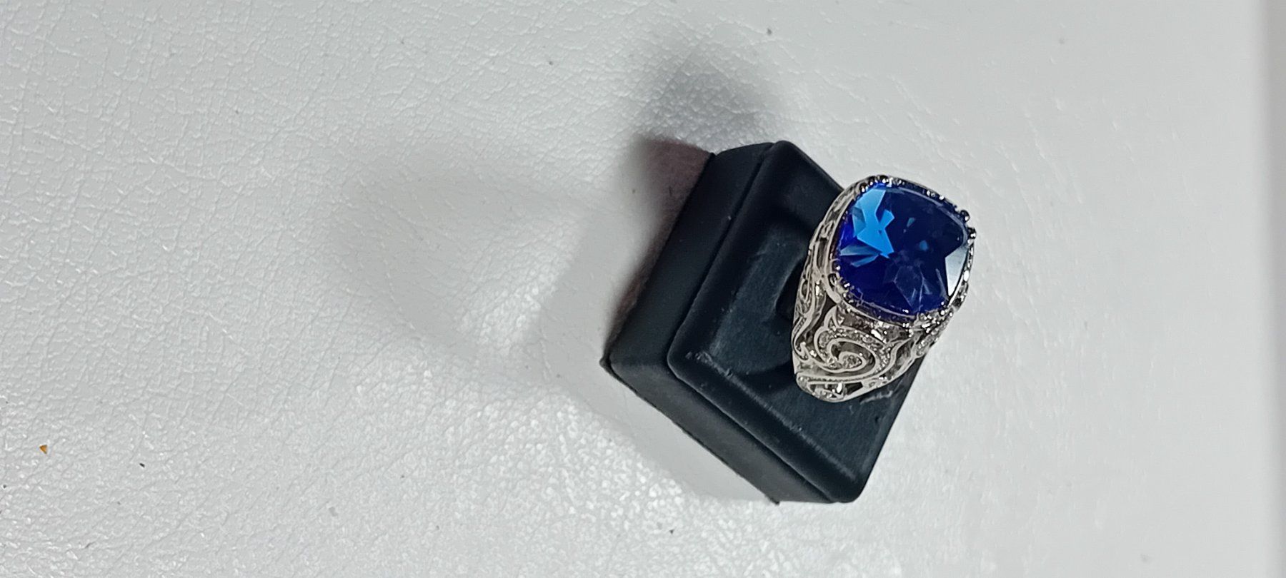 Anelli: ring modeschmuck mit echt kristall – Nuovo (secondo la descrizione) da Basel venduto da bij_5hqd 2