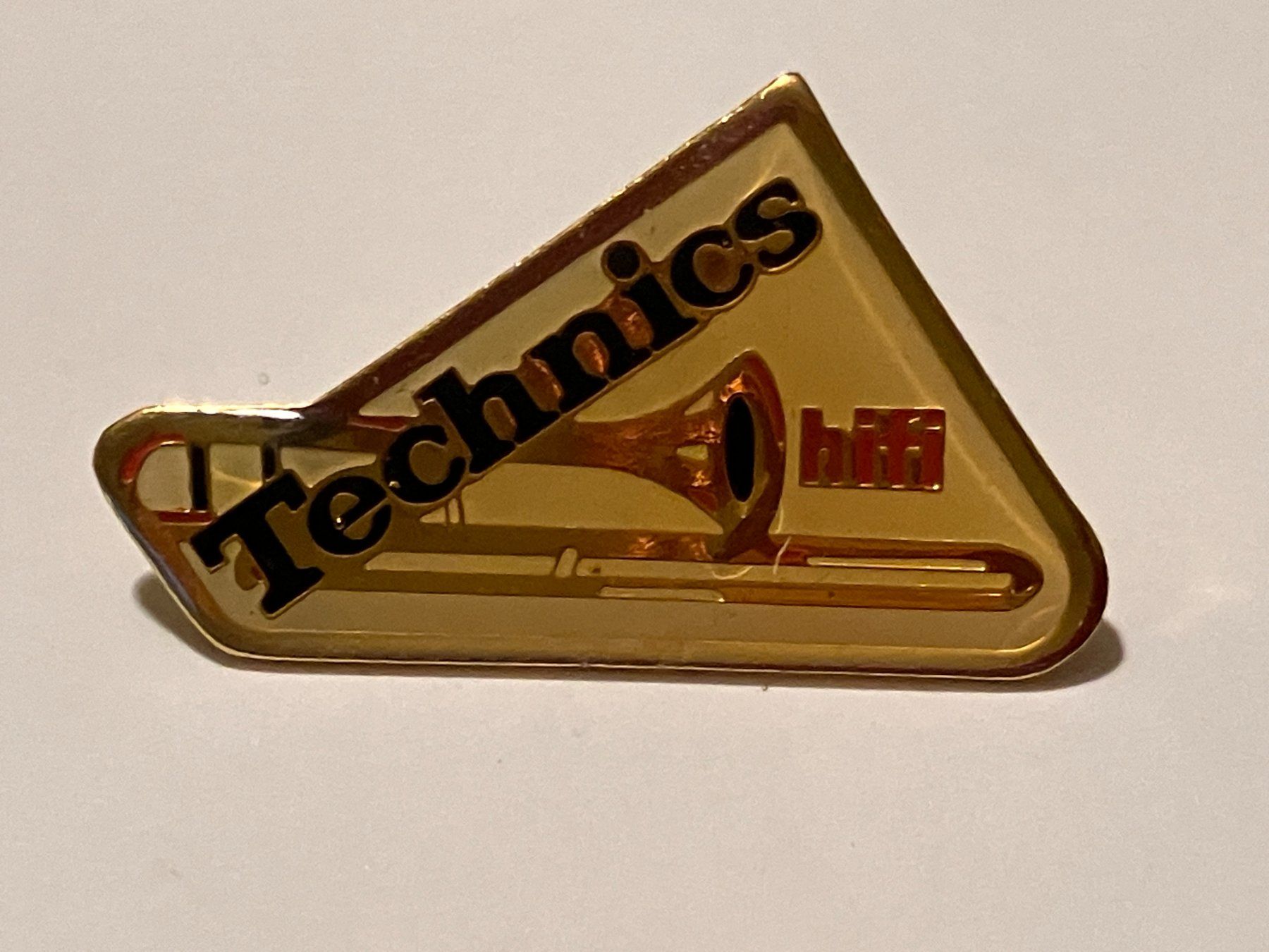 Plaquettes & Badges: 1 Pin Technics HiFi – D'occasion à Basel par djwwpp