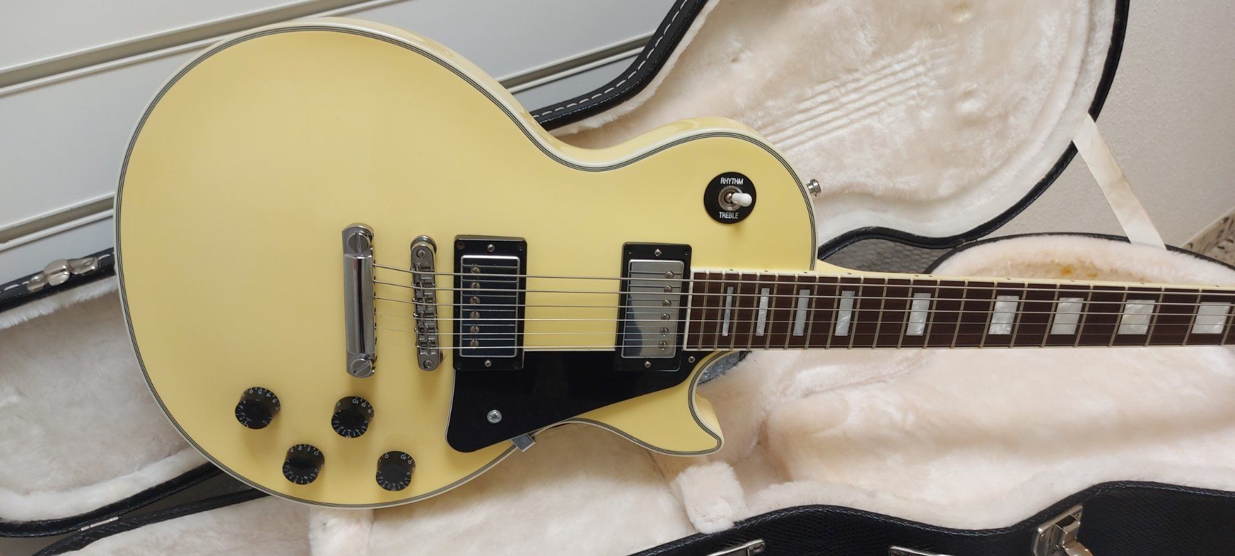 Gibson Strumenti musicali: Gibson Les Paul Classic Custom 2011, inkl.koffer – Usato da Glattbrugg venduto da Swissmusik 3