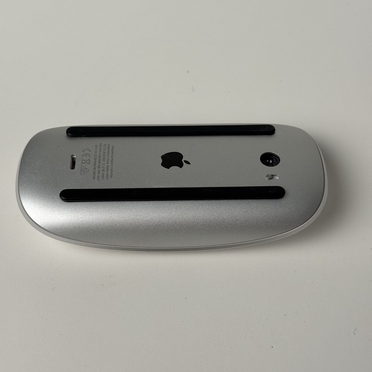 Apple Souris: Apple Magic Mouse 2 (A1657) - Silber – D'occasion à Rümlang par vla_9g7d 3