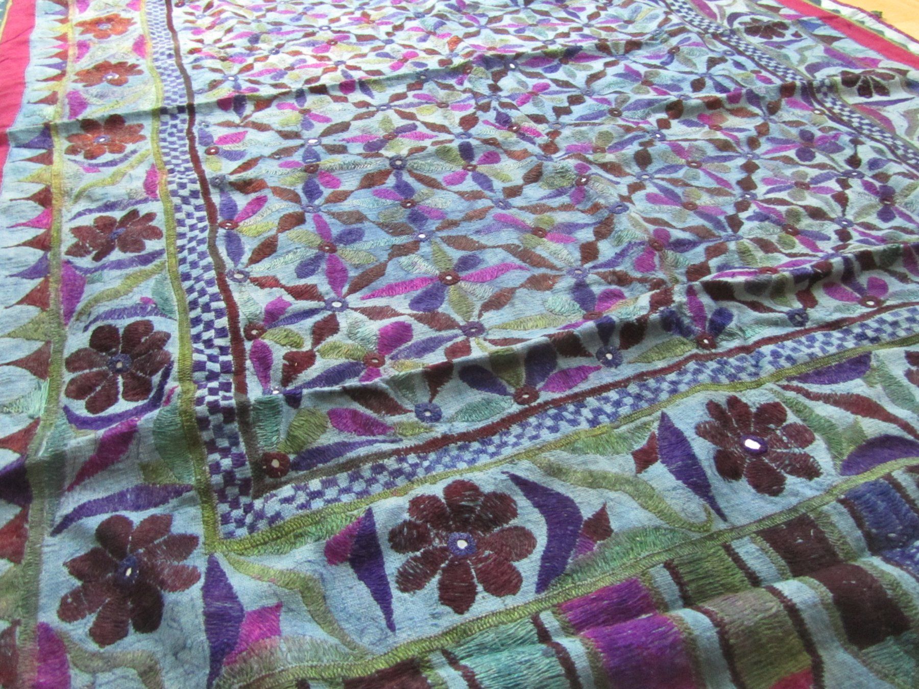 Coperte: Indische Decke – Usato da Seengen venduto da mikelele 5