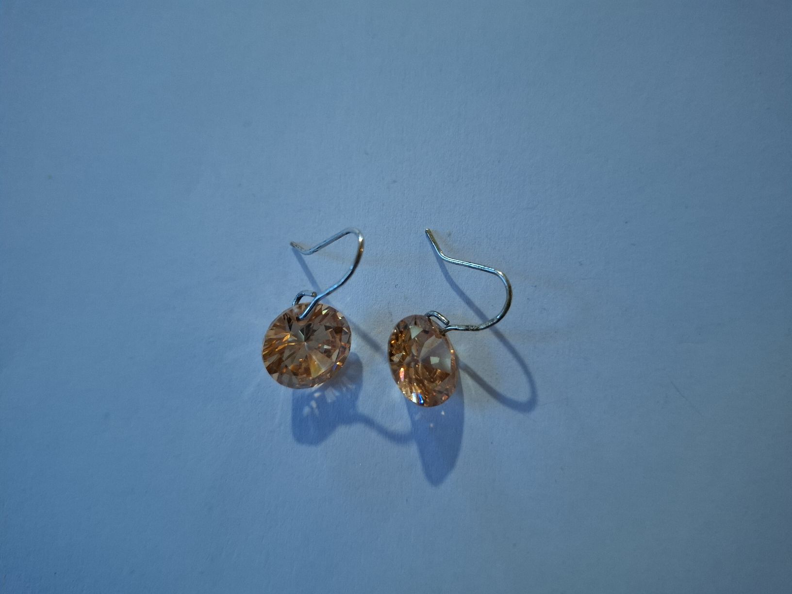Ohrringe & -stecker: Ohrhänger, hellbraune Glitzersteine, 925 Silber – Gebraucht aus Urtenen-Schönbühl von nerdgirl 1