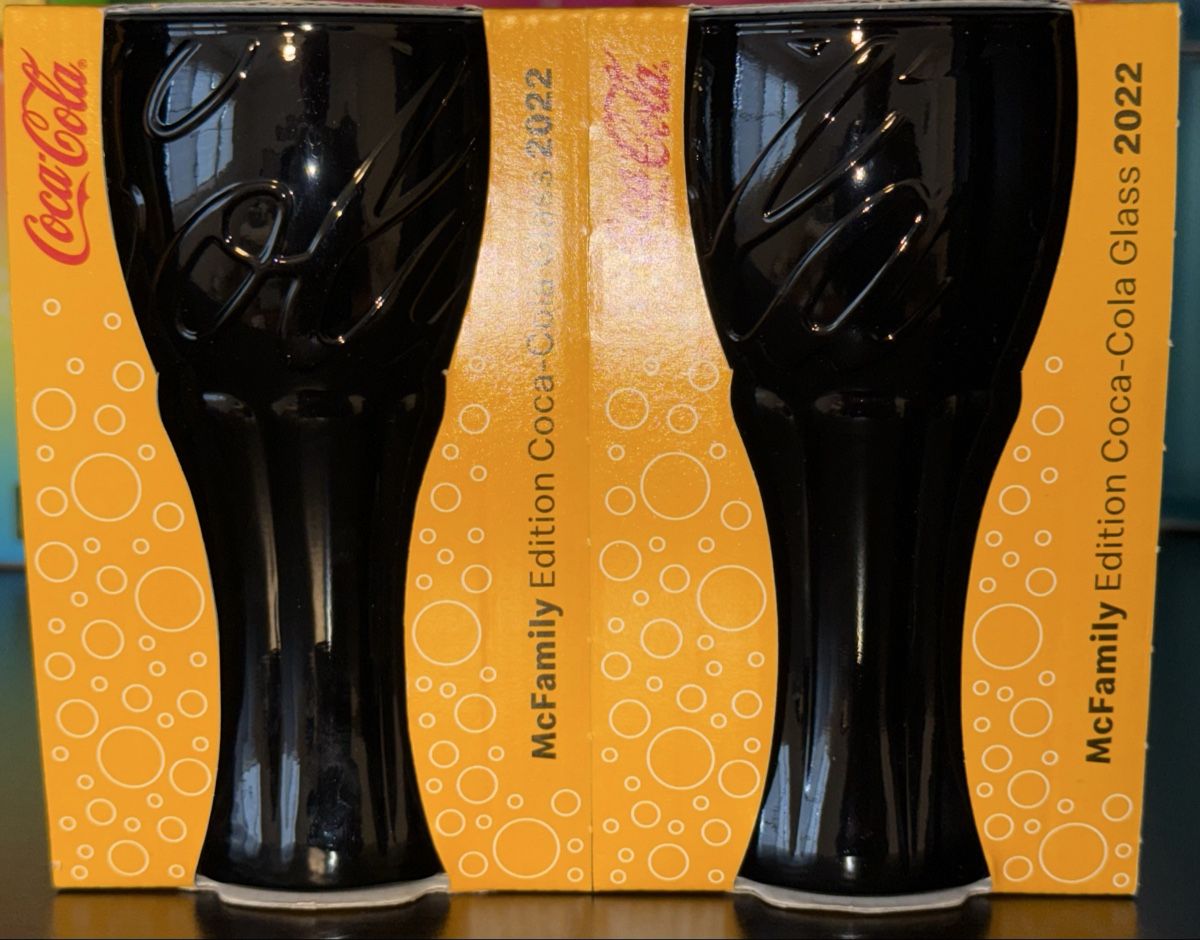 Mc Donald's Bicchieri: CocaCola McFamily Edition Glas 2022 – Nuovo e nell'imballaggio originale da Quartino venduto da Ed35