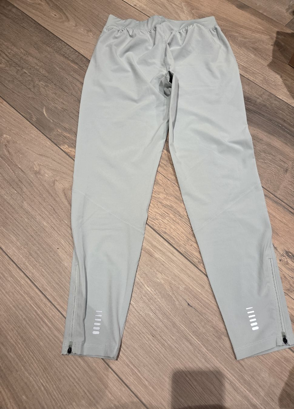 Pantaloni: Under Armour leichte Hose – Nuovo (secondo la descrizione) da Frauenfeld venduto da bea_6m8y 1