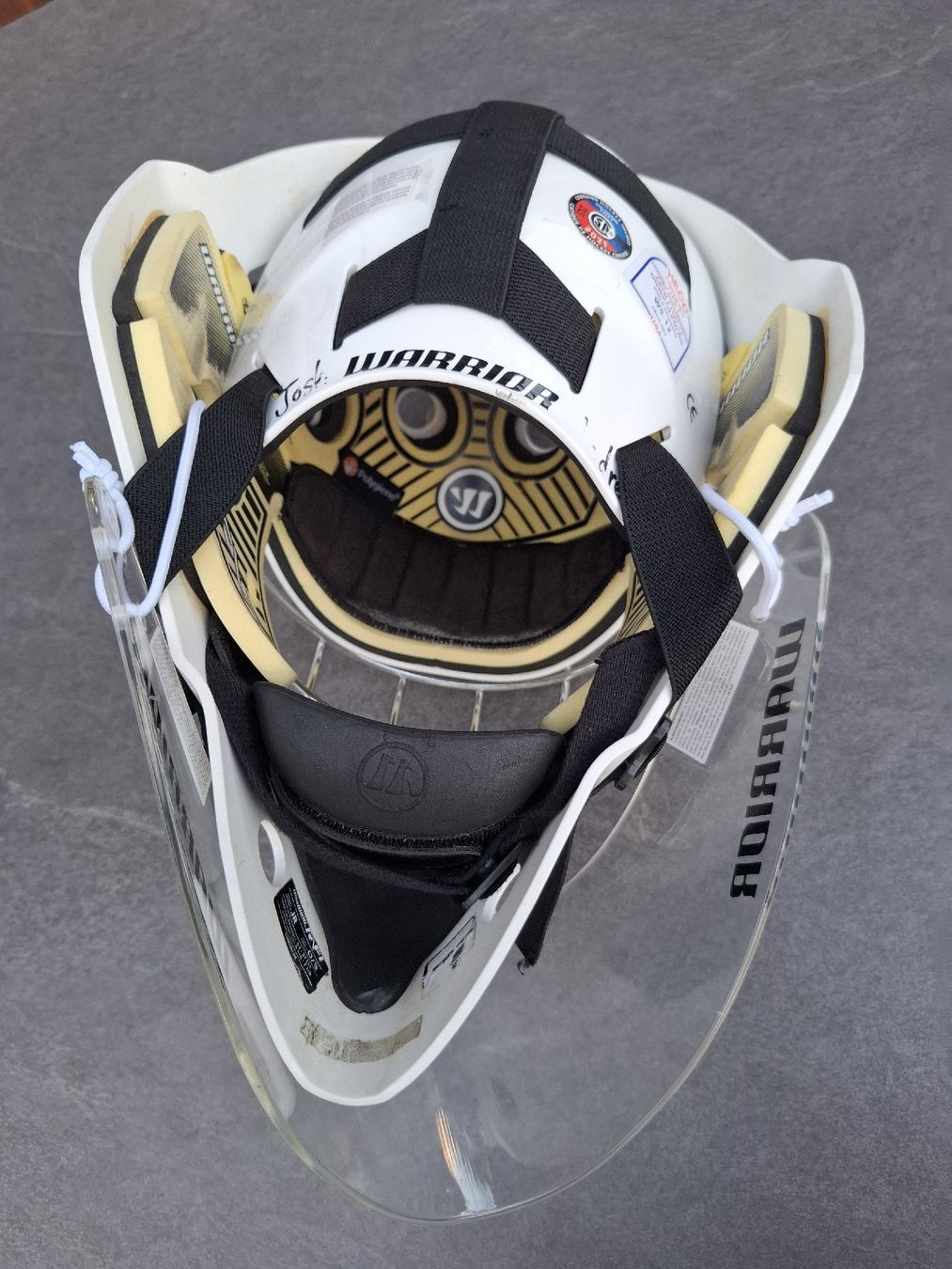 Caschi: Junior Warrior Goalie Mask White Used – Usato da Herzogenbuchsee venduto da MGA_SRM 3
