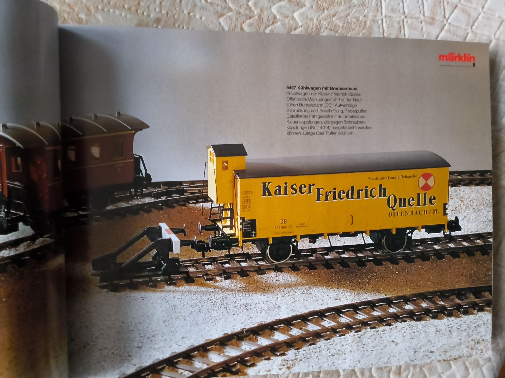 Livres: Märklin Gesamtkatalog 1995/96 – D'occasion à Hallau par histoiremerveilleuse 2