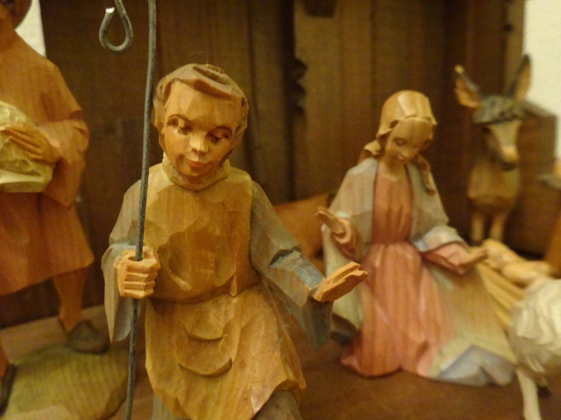 Statuette: Hochwertige antike Krippe / Holz, geschnitzt – Usato da Esslingen venduto da eintagammeer 6