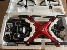 Schnäppchen !!!   Zu verkaufen:  Quadcopter 2,4 G.  wie foto