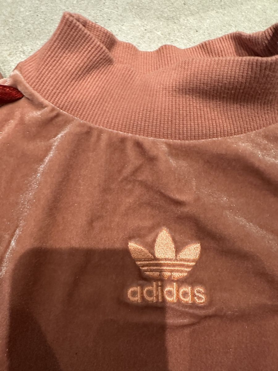 Adidas Maglioni & Felpe: Adidas Damen Samt Pullover, Grösse 38, Top Zustand! – Nuovo (secondo la descrizione) da Ottenbach venduto da Irinaberther 1