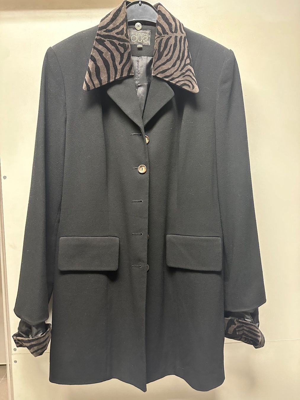Giacche: Schwarzer Longblazer vestino due Gr.40 – Usato da Rothenburg venduto da wer_g9fd