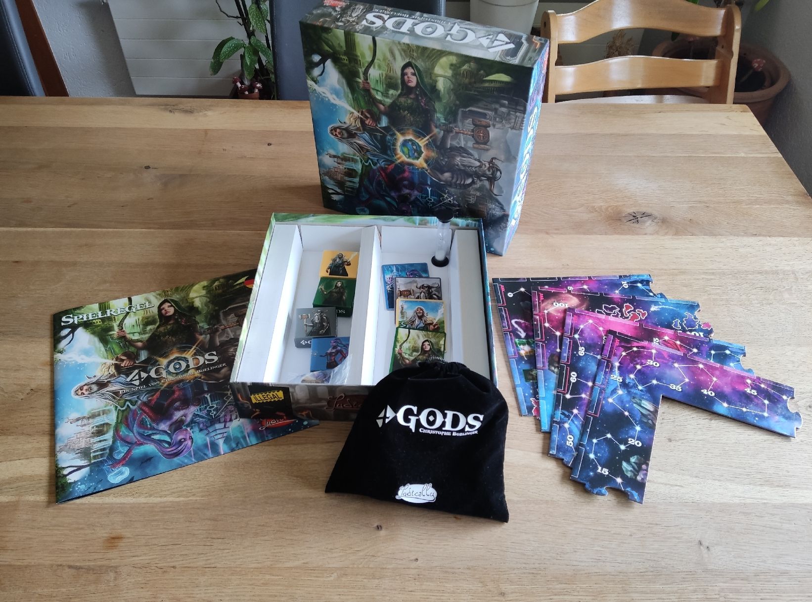 Giochi: 4 Gods - Brettspiel - Asmodee – Usato da Zofingen venduto da Justice79