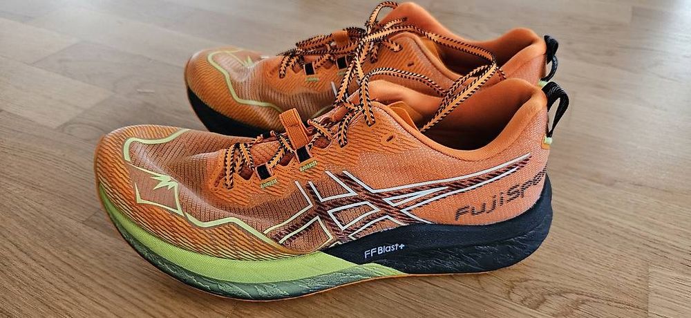 Asics Fujispeed FF Blast+ Trail-Laufschuhe (Gebraucht) in Kreuzlingen ...
