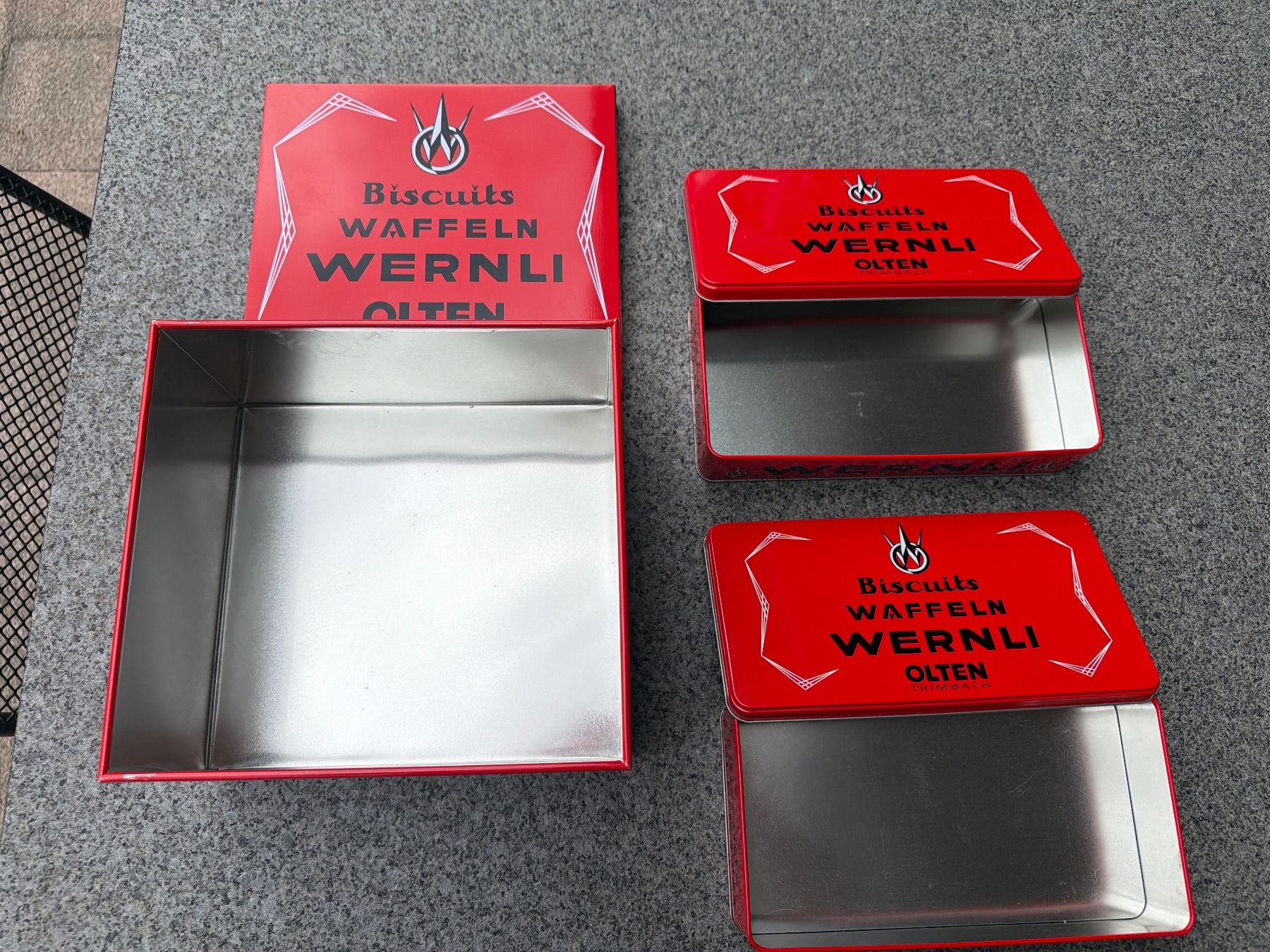 Barattoli: Vintage Wernli Blechdosen 3 Stk – Usato da Deitingen venduto da Himhip 1