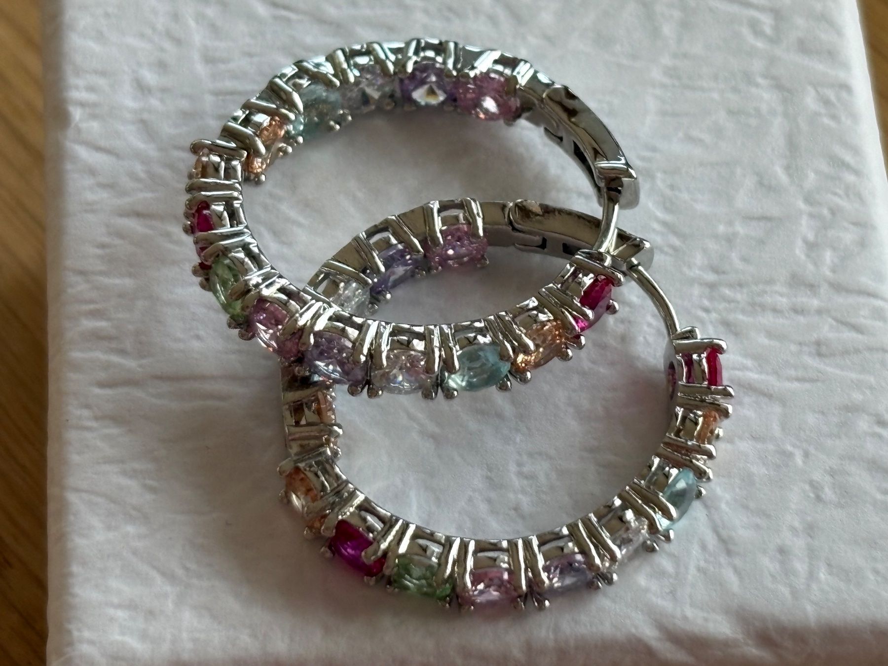 Boucles d'oreille: Ohrstecker Creolen Multicolore Silberfarben – Neuf (Voir description) à Biel-Bienne par Roserosse13 1