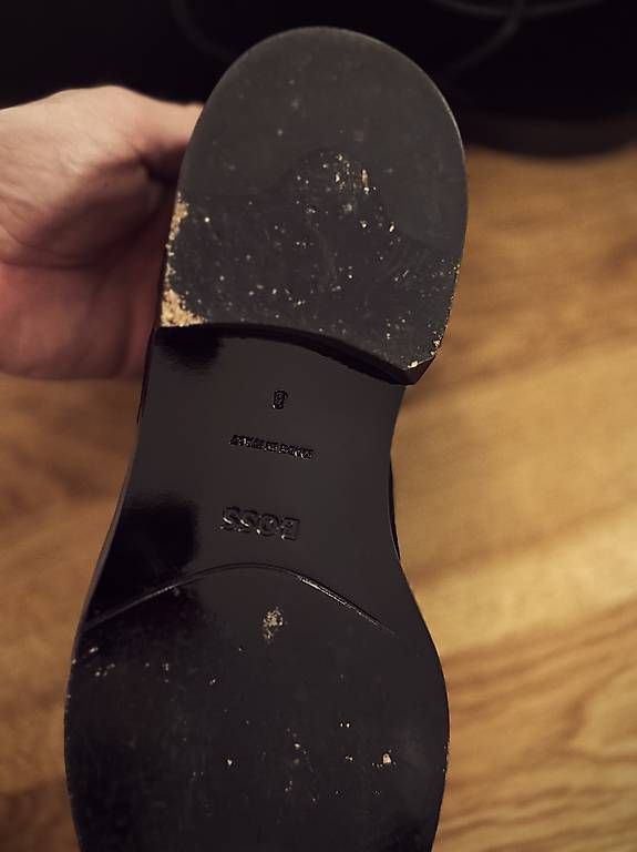 Scarpe da uomo: 1x getragene Hugo Boss Schuhe – Usato da Mettmenstetten venduto da -Zindel- 3