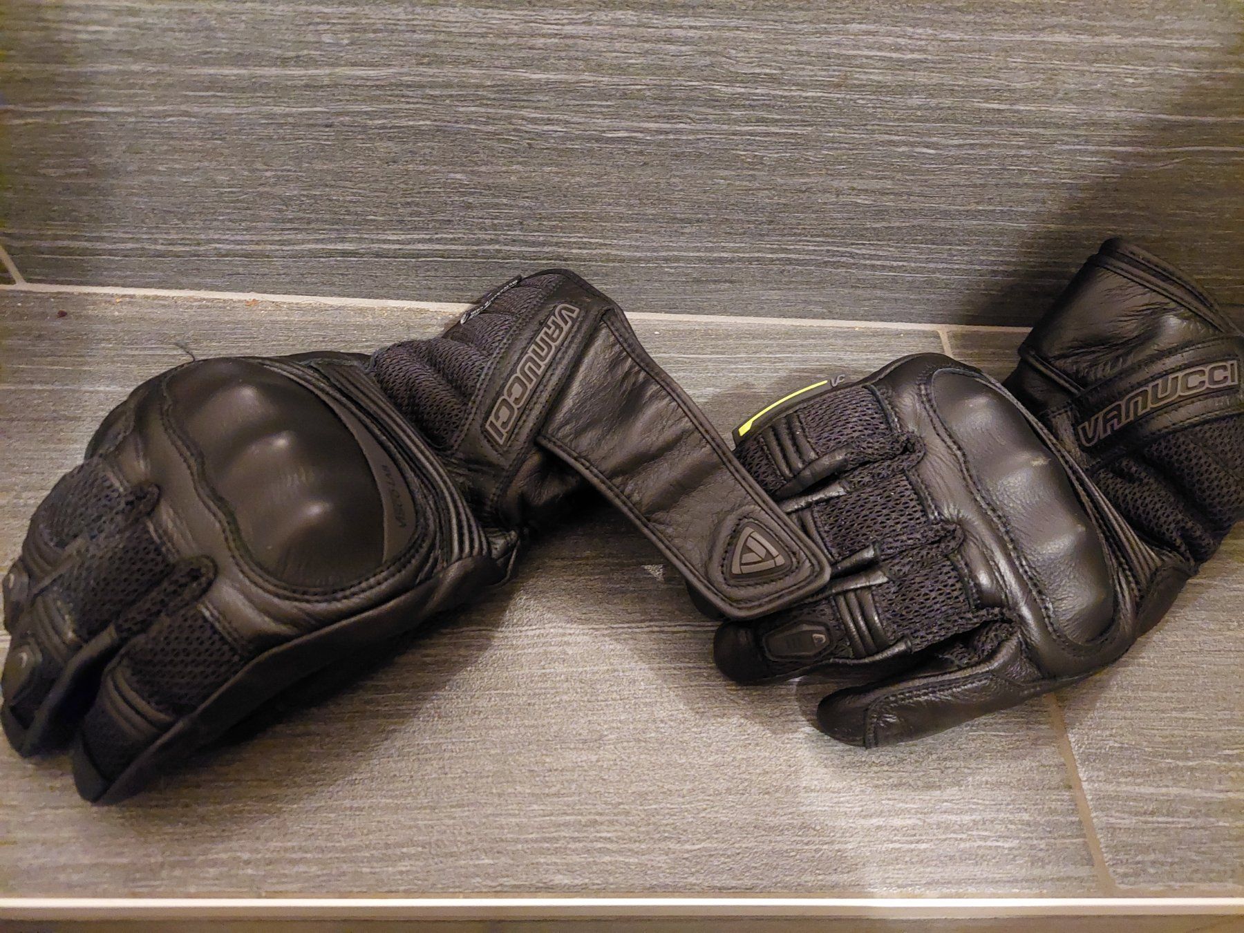 Autres accessoires hommes: Motorradhandschuhe – D'occasion à Wangen ZH par Nadja056